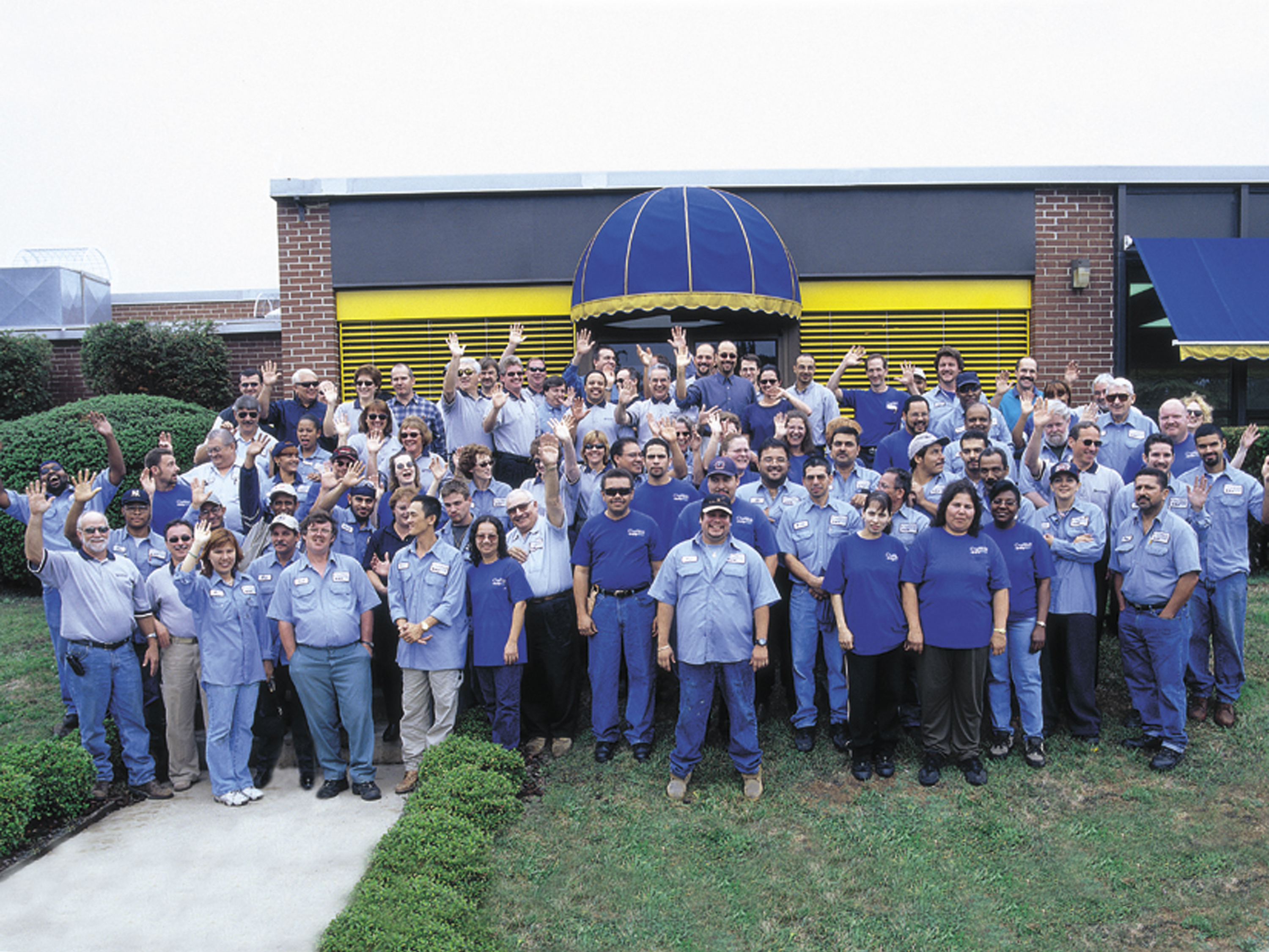 Craft-Bilt employees